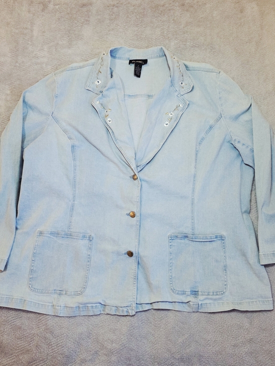 Denim&Co Jackets & Blazers - Denim&Co Light Blue Embellished Collar Denim Blazer